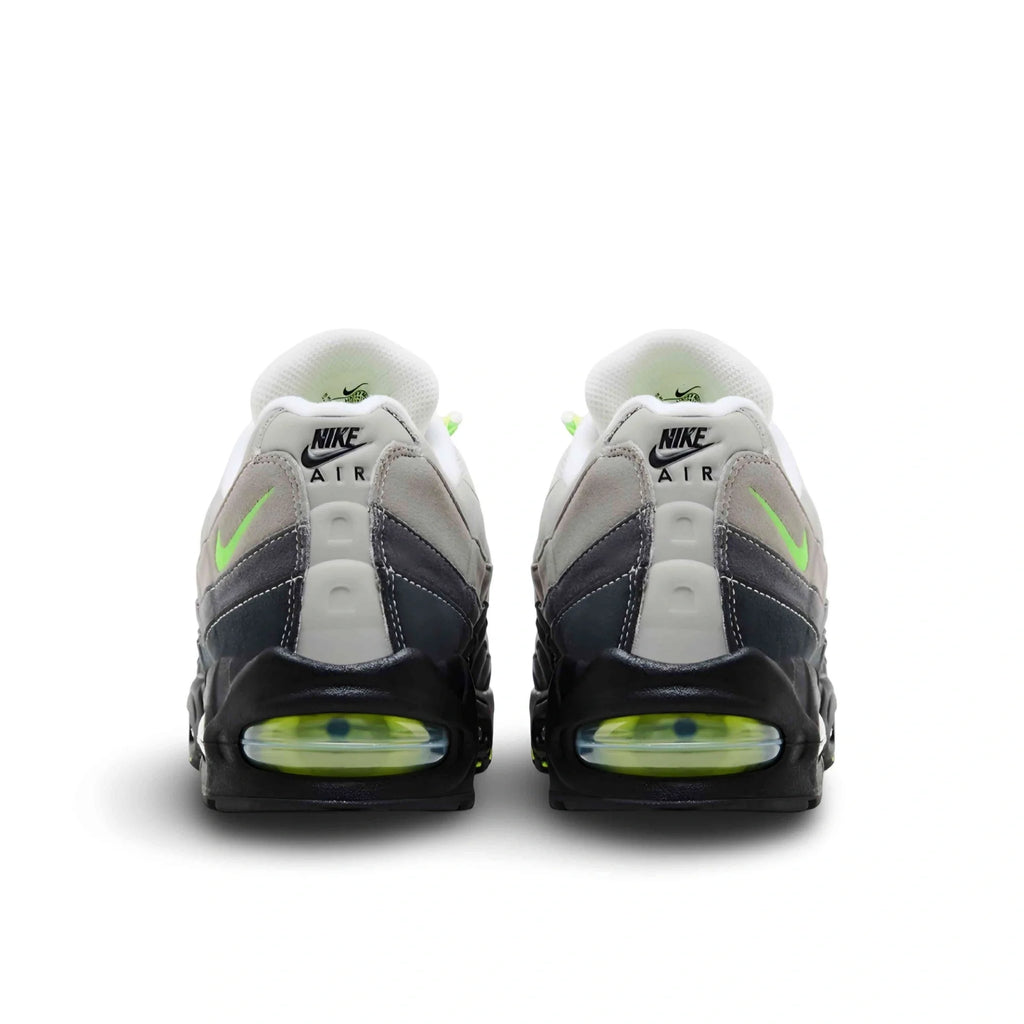 Nike Air Max 95 OG "Neon".